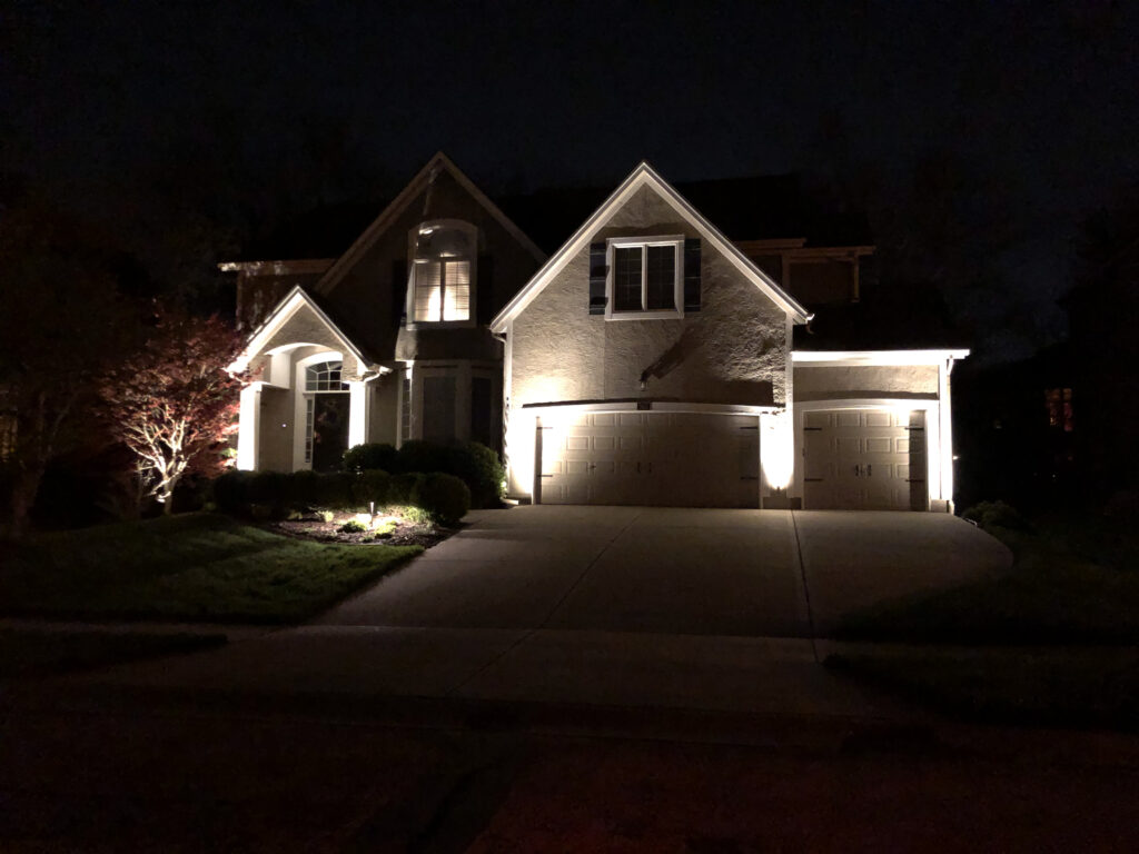 Landscape & Outdoor Lighting in Kansas City | LED Lights